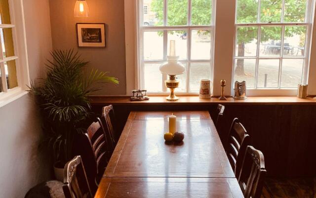 The Swan Inn