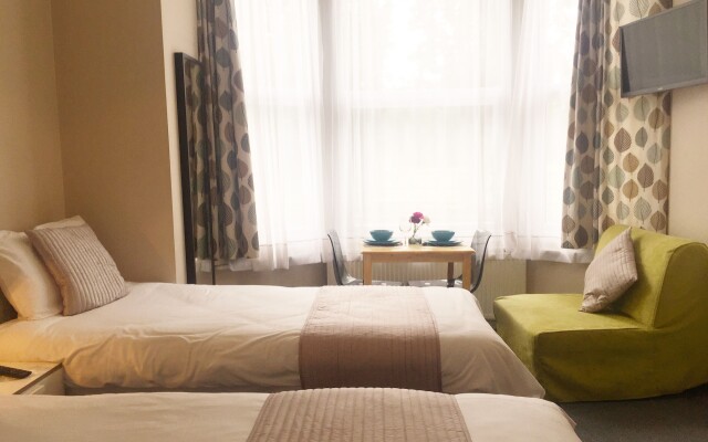 United Lodge Hotel & Apartments