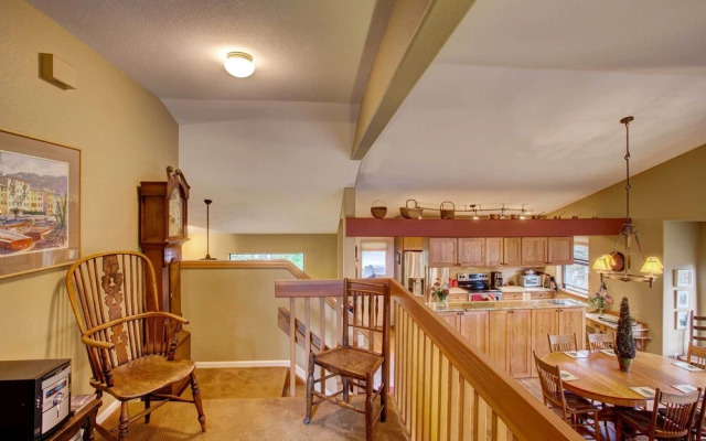 Private Hot Tub + Deck: Breckenridge Abode!