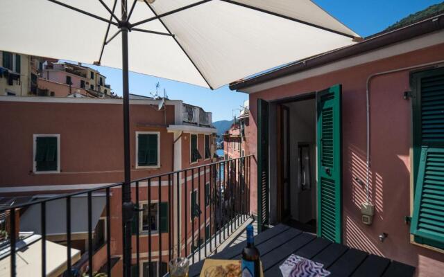 El Nin Apartment With Terrace