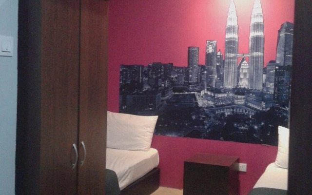 SPOT ON 90138 Hotel Elwarda Klcity