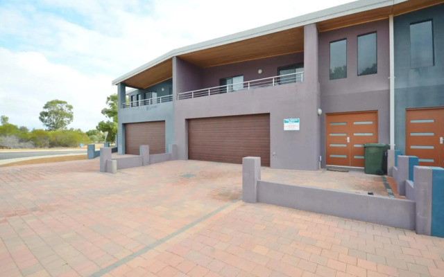 Villa Palazzo 3 - Kalbarri, WA