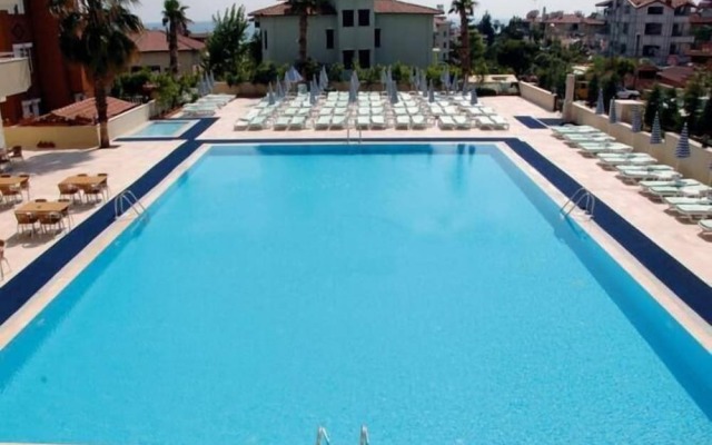 Hera Beach Hotel