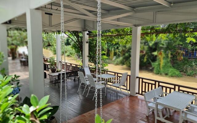 Romyen cafe homestay