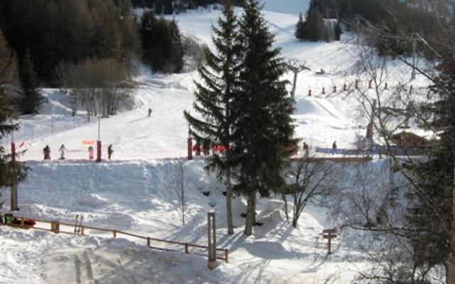 Appartement Les Arcs 1600, 1 pièce, 2 personnes - FR-1-411-494