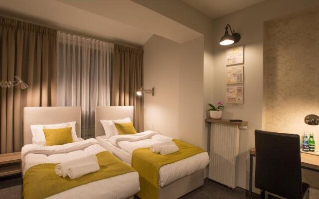Marcopolo House
