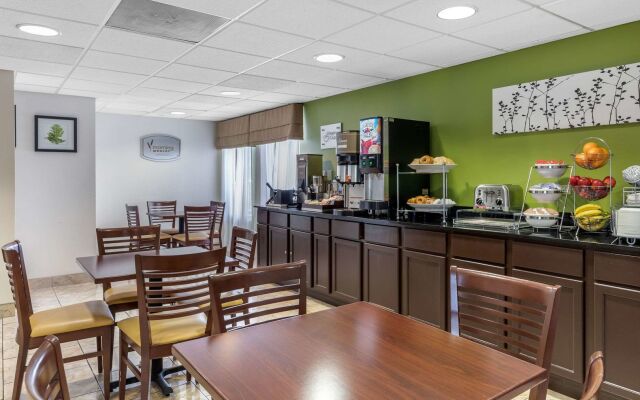 Sleep Inn near I-80 and I-94