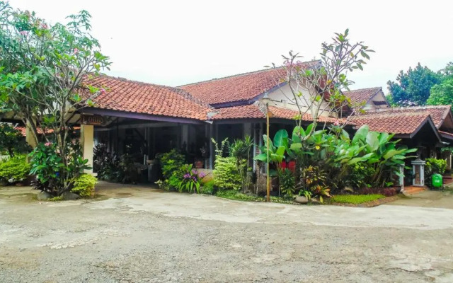 REVIVE Bogor Pendopo 45 Resort