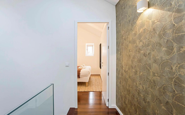 Wonderful 2BR Duplex Near River by LovelyStay