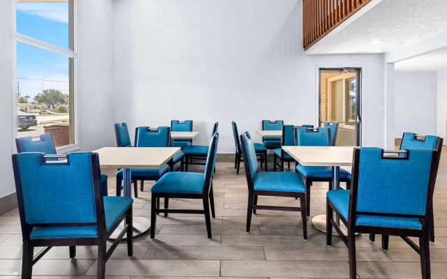 SureStay Plus by Best Western Beaumont