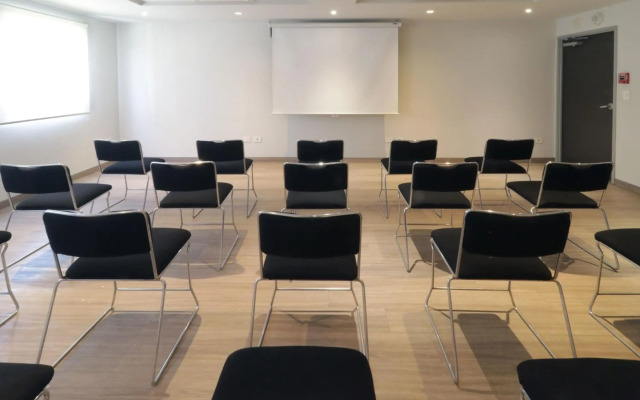 City Express Junior by Marriott Merida Altabrisa