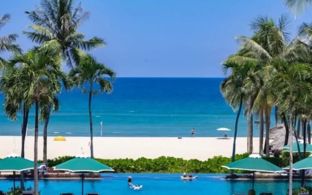 Tropical Villas Beach Danang