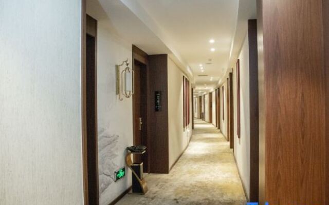 Xinbaidu Hotel