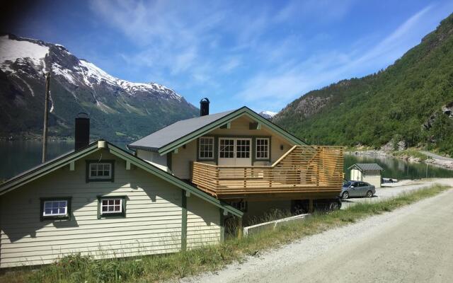 Vollsnes Feriehus Stryn