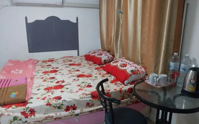 Danee Hostel