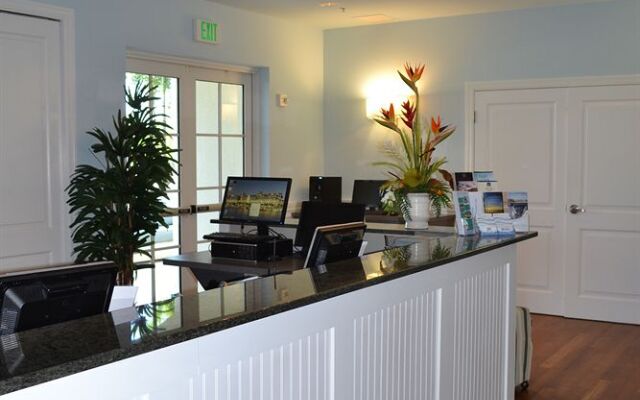 Harborside Suites at Little Harbor