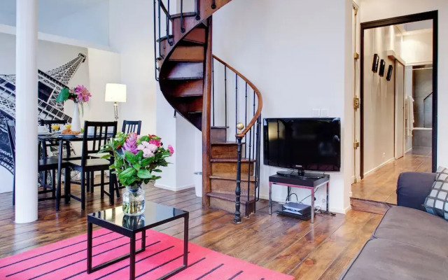 Paris St Germain Duplex Residence