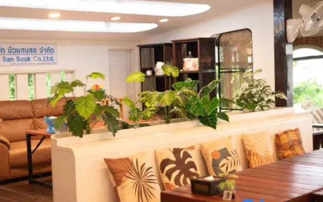 PAN Beachfront Resort Krabi