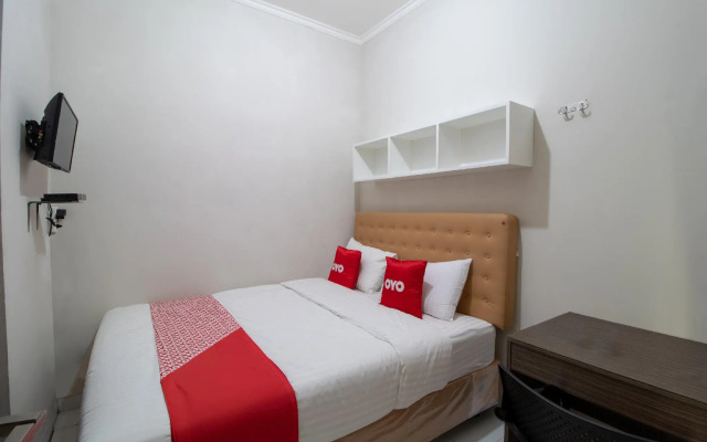 OYO 3253 Sofia Residence Syariah