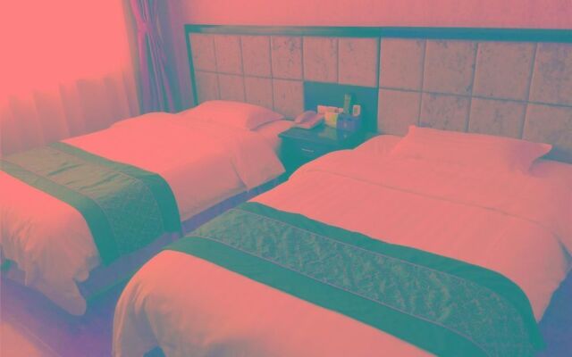 Qingdao Lucky and Better Hotel
