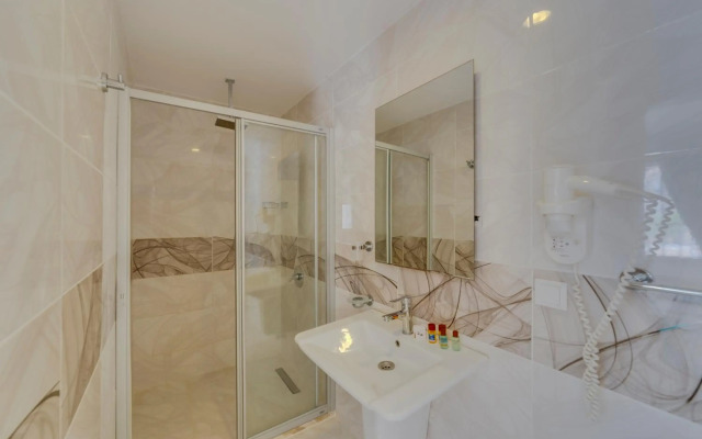 Marcan Beach Hotel (ADULT ONLY 16+)