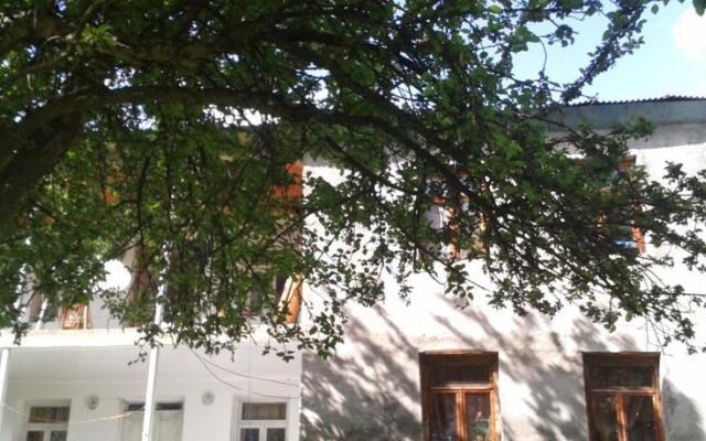 Guest House Ushba