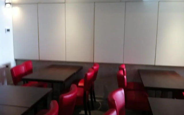Heart Of Amsterdam - Hostel