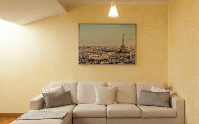 Rental in Rome Corso Lucina