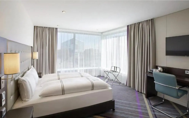 Отель Premier Inn Frankfurt City Europaviertel