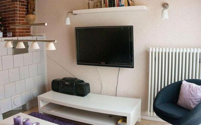 Gemuetliche-und-moderne-3-Zimmer-Ferienwohnung-mit-grosser-Terrasse-stadtnah