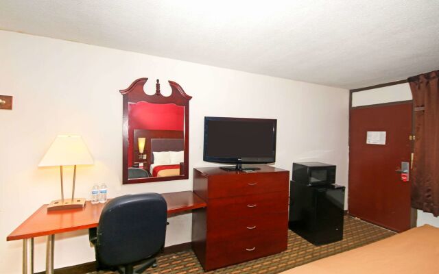 Americas Best Value Inn Pilot Mountain