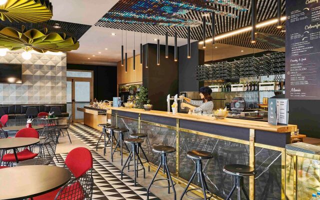 Отель ibis Barcelona Pza Glories 22