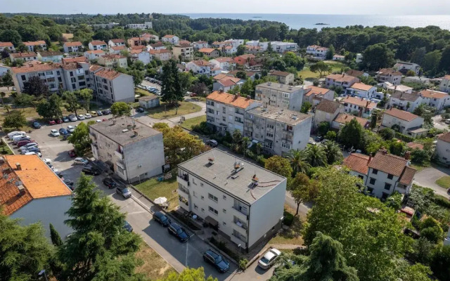 Premium Apartment With Patio