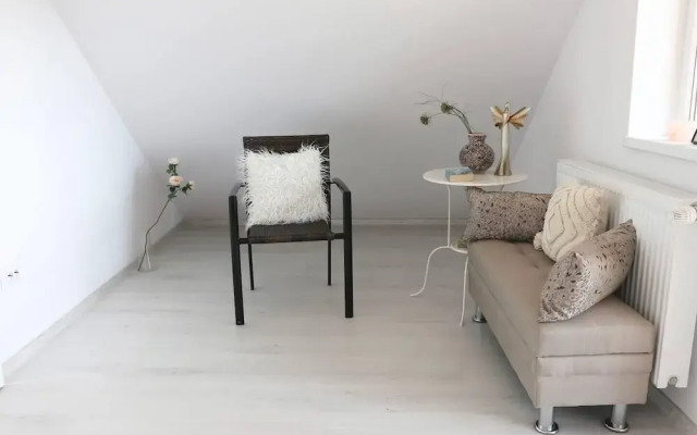 Cosy and Spacious 2 Bedroom House