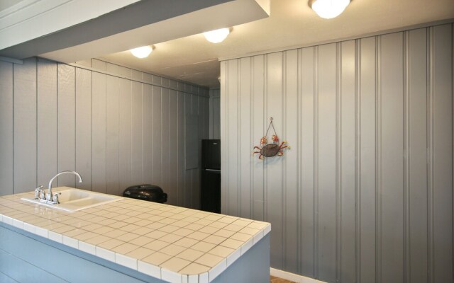 The Blue Pearl 5 Bedroom Home