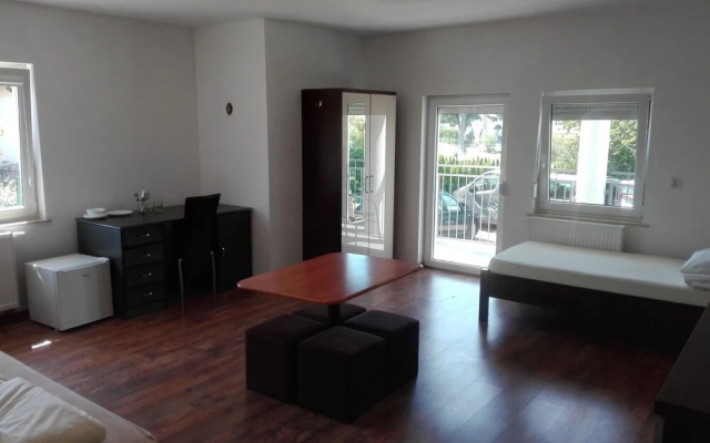 Guest House Vipabo