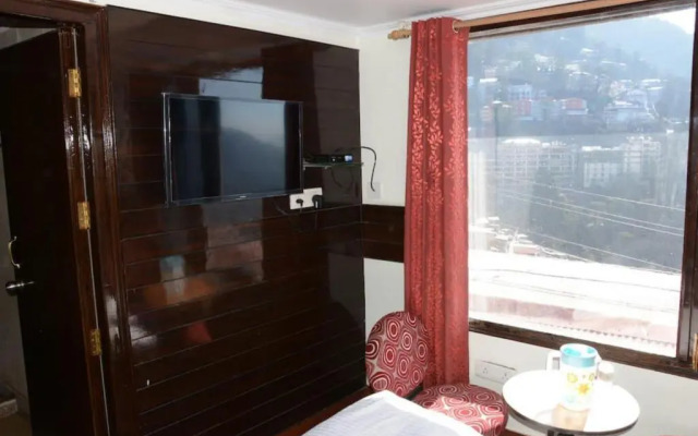 Hotel Basant