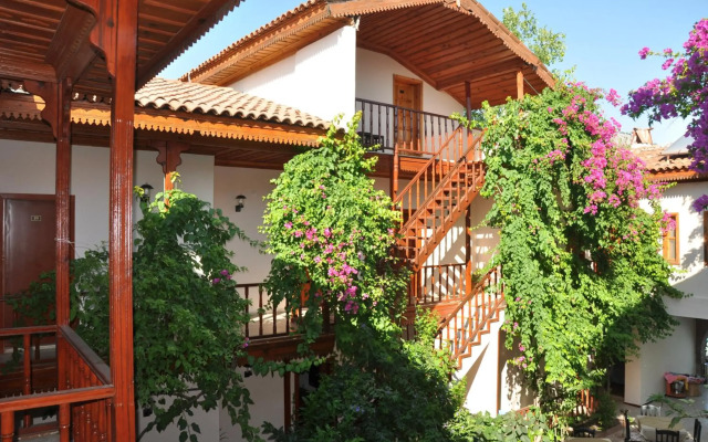 Dalyan Konak Su Otel
