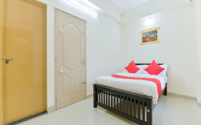 OYO 14879 Home Elegant 1BHK Kochi Airport