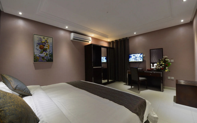 Lafontaine AlShrooq Suites