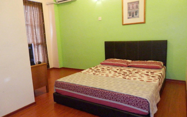 Travellers Planet Hotel & Guest House