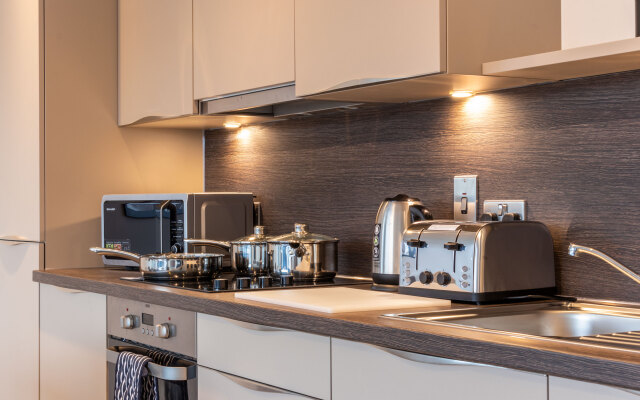 Seven Living Ashford - 2BR Luxury Apartments