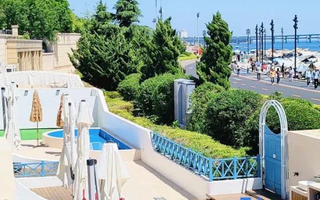Mediterranean Romantic Seaview Holiday Guesthouse by the Blue Shore (Xinghai Square Branch) – Outside – Dalian