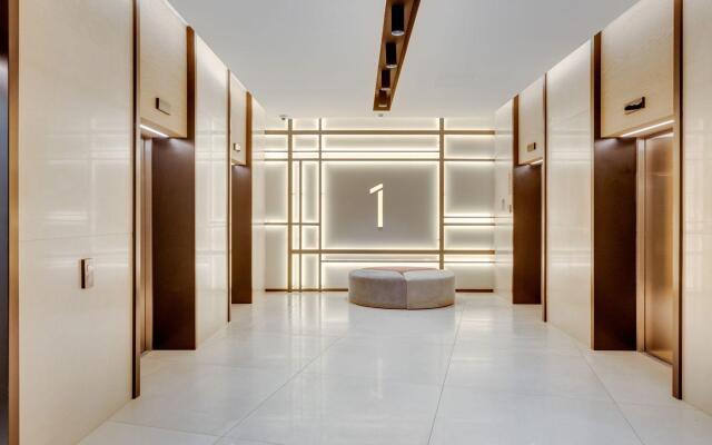 Smart Host on 1st Leonova Street