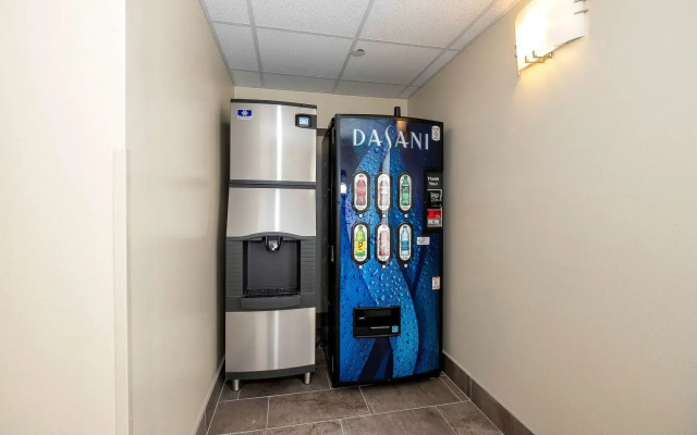 Red Roof Inn PLUS+ Tuscaloosa - University