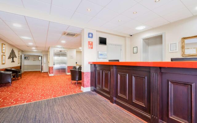 Ramada by Wyndham Cheltenham