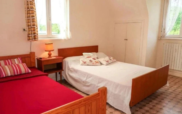 Holiday Home Les Genêts - PMR100