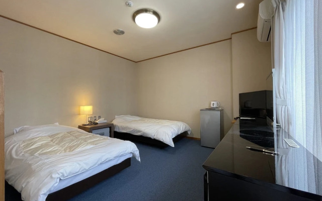 Marina Hotel Kaiku