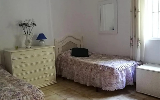 3 bedroom Spacious Apartment