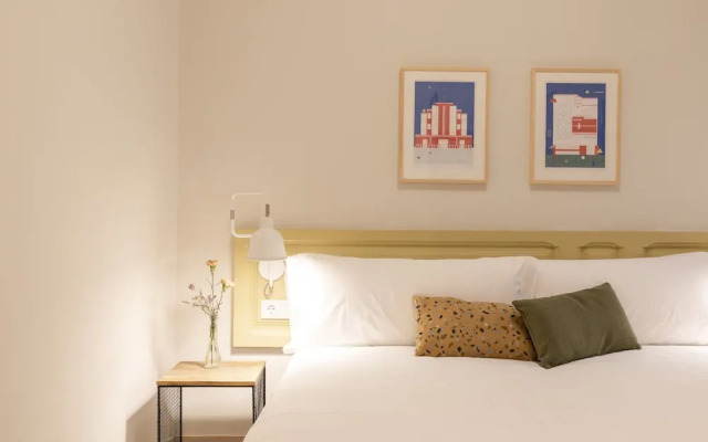 Aspasios Gracia Apartments